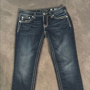 Miss Me Skinny Jeans
Gently Used
Great condition
29” inseam